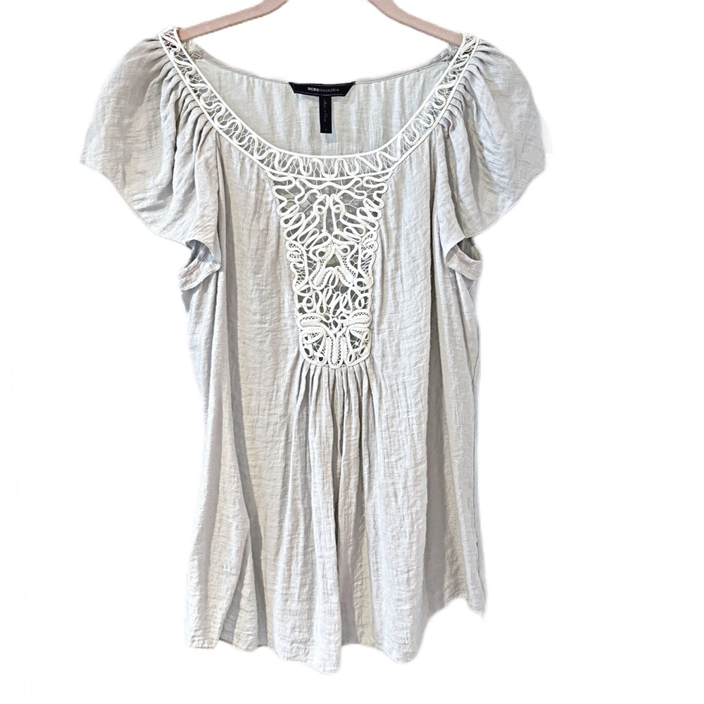 BCBGMAXAZRIA Soutache Neckline Cotton Gauze Flutter Sleeve Top Light Gray Sz S